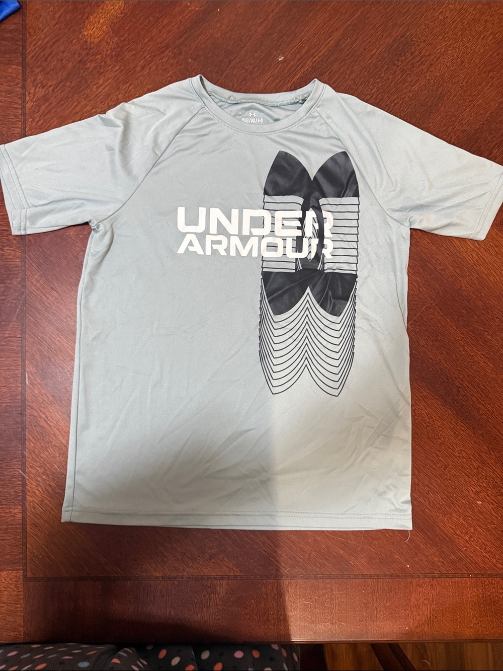 Under Armour Light Gray Graphic Short Sleeve Tee
